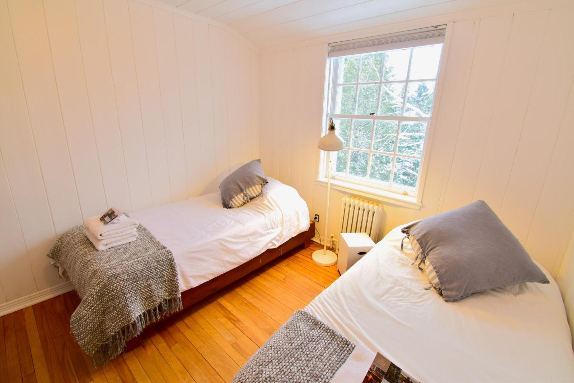 Le Partage Lodge: Destination Plein Air Et Sociale Val-Morin Bagian luar foto