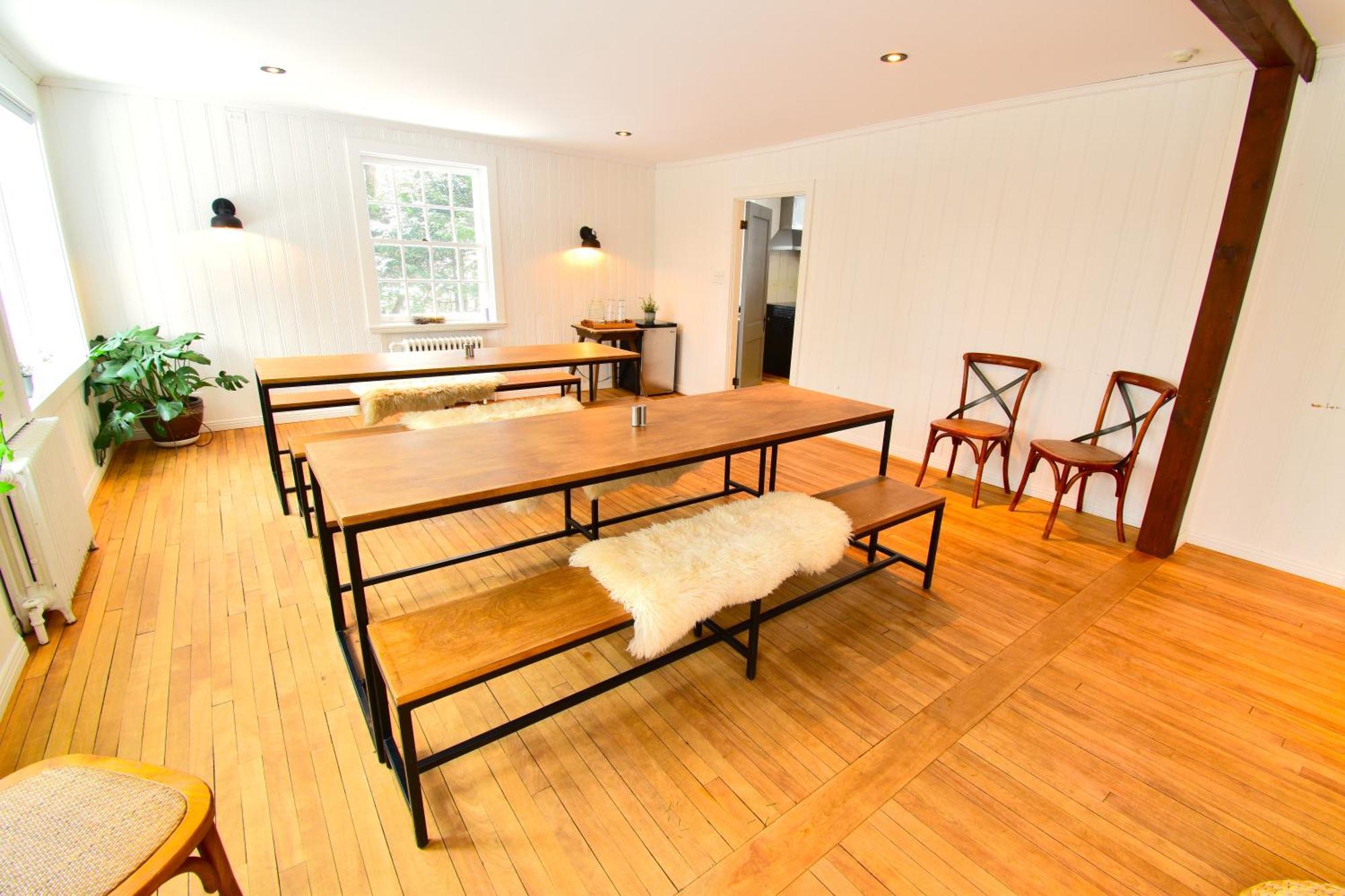Le Partage Lodge: Destination Plein Air Et Sociale Val-Morin Bagian luar foto