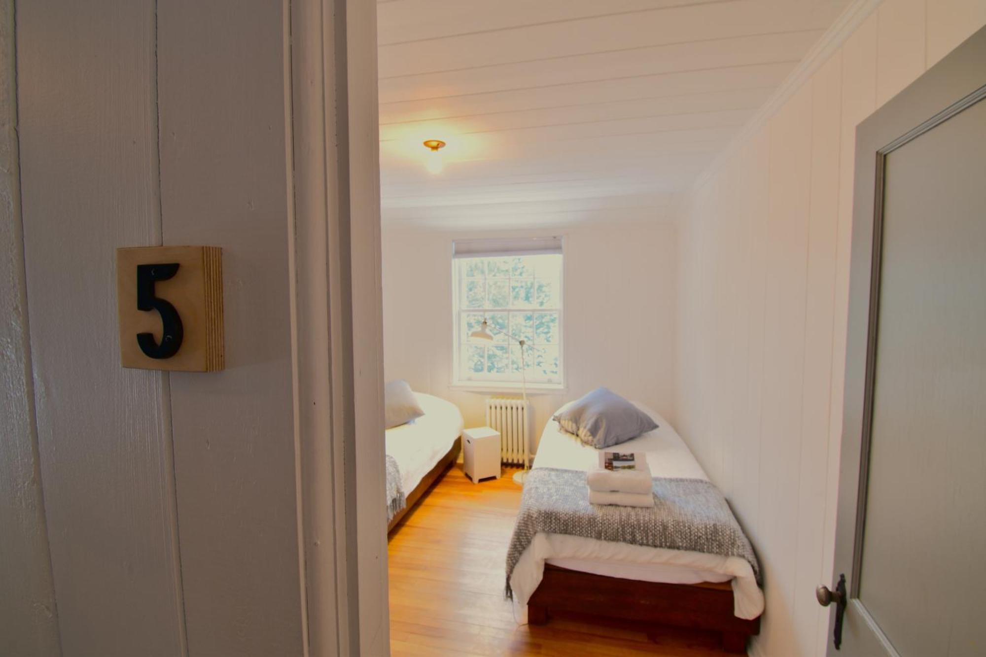 Le Partage Lodge: Destination Plein Air Et Sociale Val-Morin Bagian luar foto
