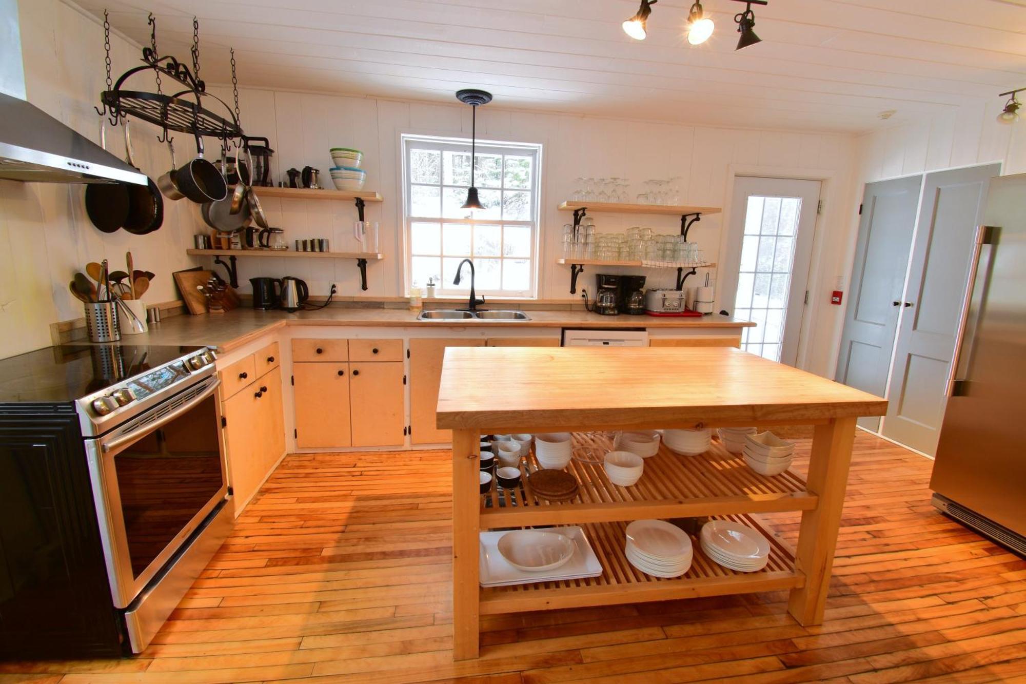 Le Partage Lodge: Destination Plein Air Et Sociale Val-Morin Bagian luar foto